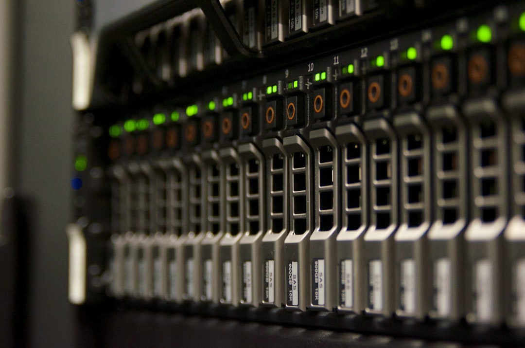 WordPress Object Cache: Redis vs Memcached Benchmarked