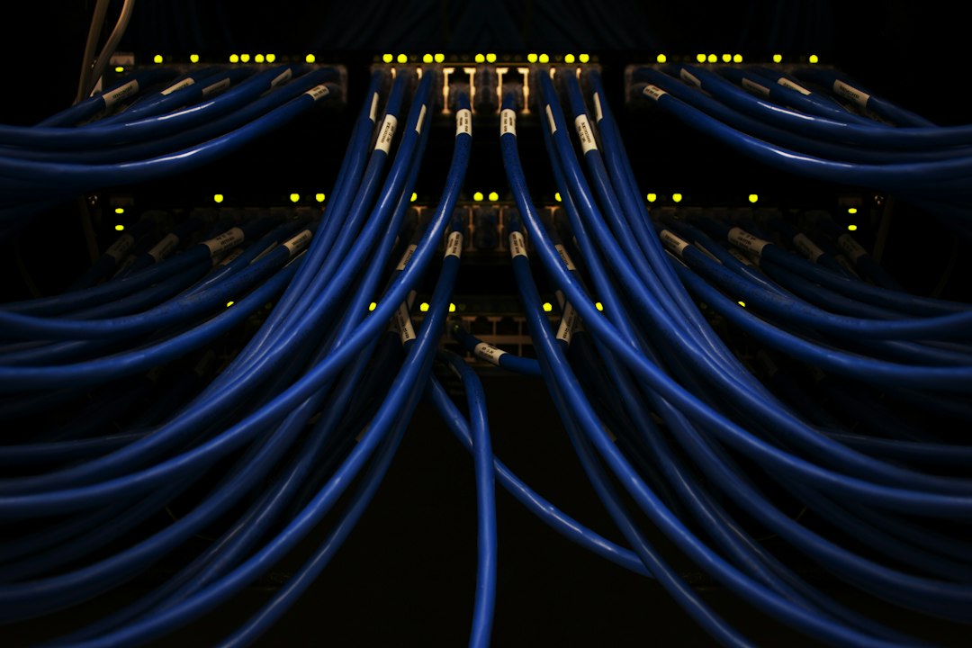 WordPress Object Cache: Redis vs Memcached Benchmarked
